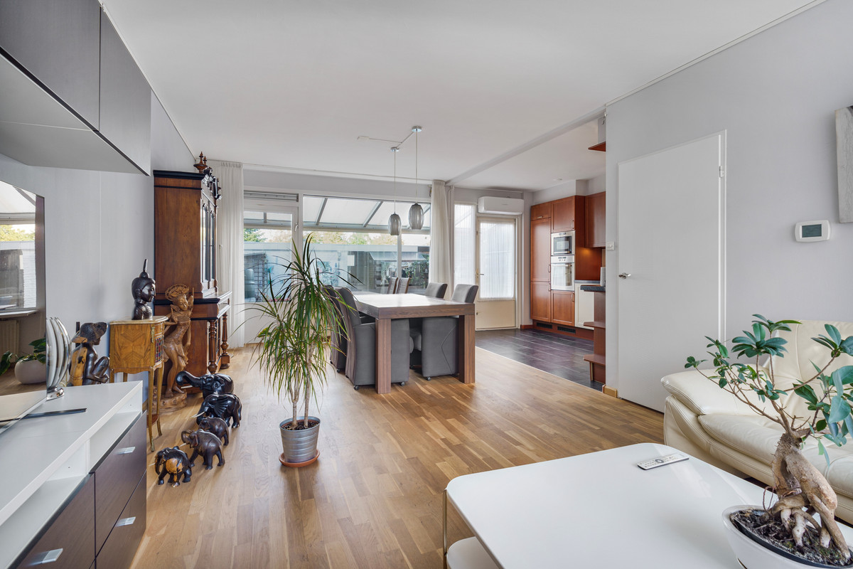 Tussenwoning te koop: Sleggeplantsoen 21, Arnhem
