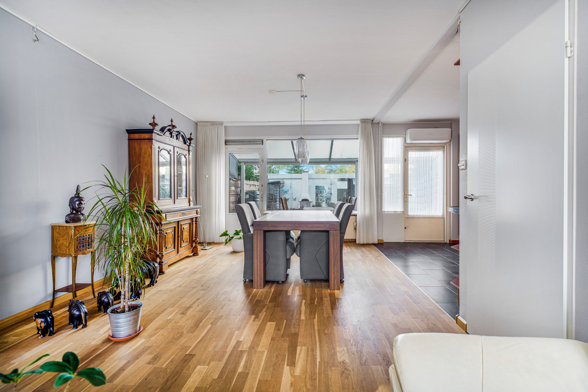 Tussenwoning te koop: Sleggeplantsoen 21, Arnhem