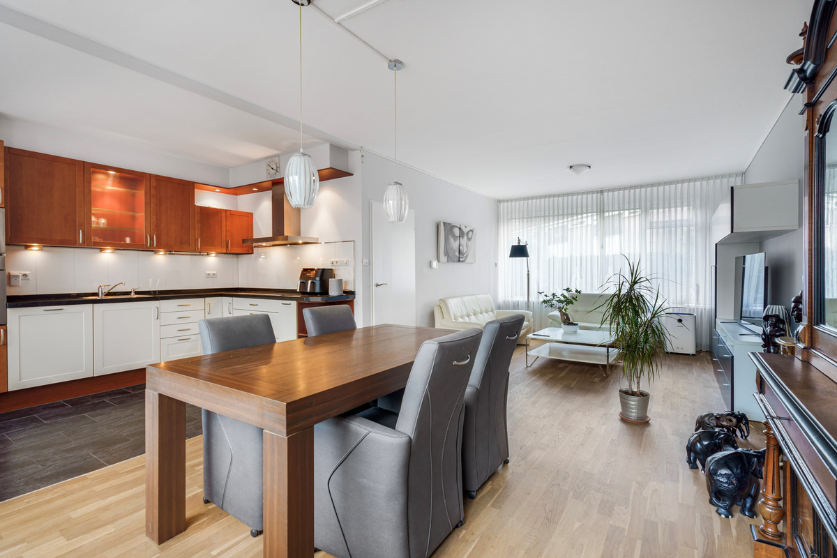 Tussenwoning te koop: Sleggeplantsoen 21, Arnhem
