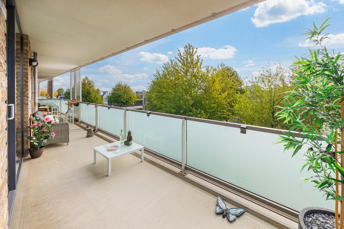 Appartement te koop: Boelijn 167, Almere