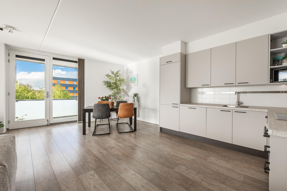 Appartement te koop: Boelijn 167, Almere