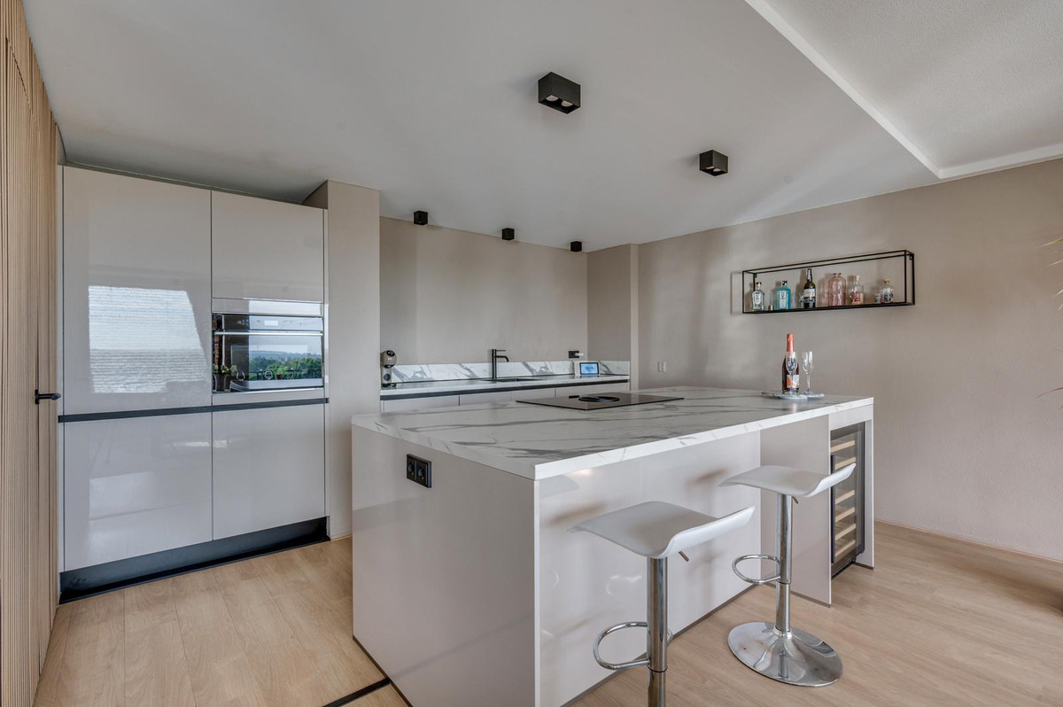 Appartement te koop: Hogeschoorweg 162, Venlo