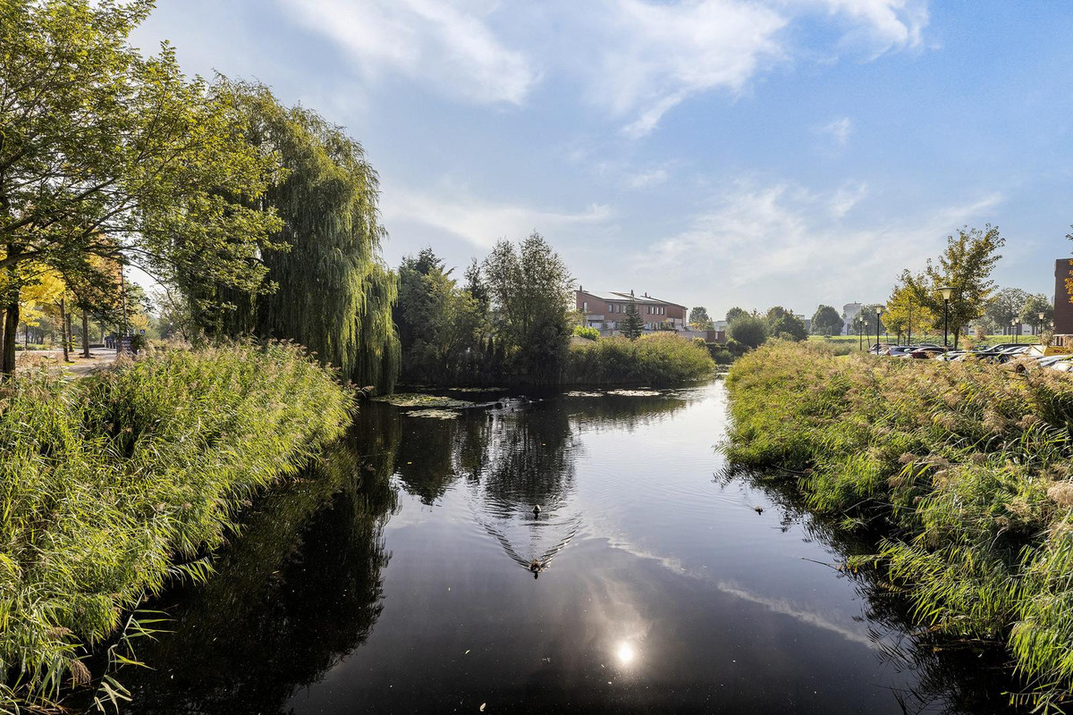 Appartement te koop: Middeldijkerplein 224, Barendrecht