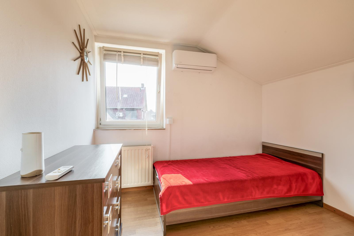 Twee-onder-één-kap te koop: Jacob Catsstraat 84, Venlo