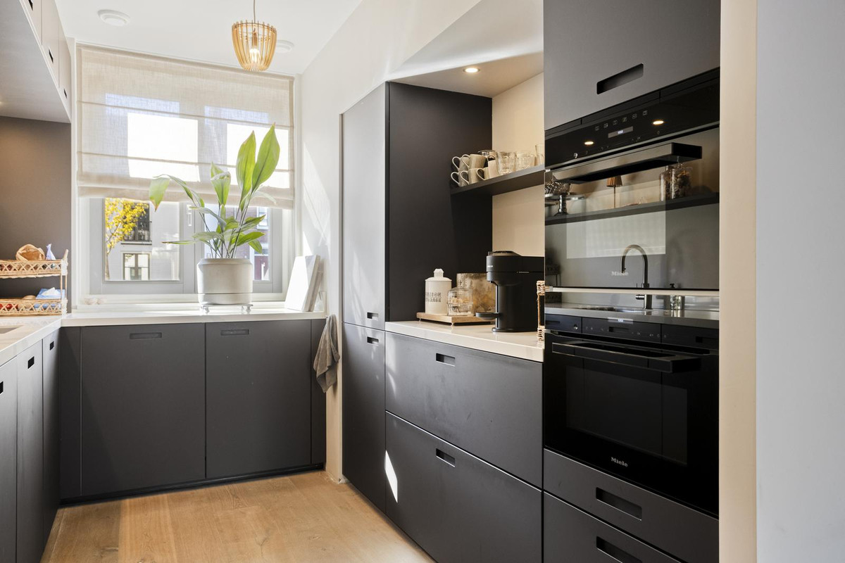 Tussenwoning te koop: Grundel 24, Rijsenhout