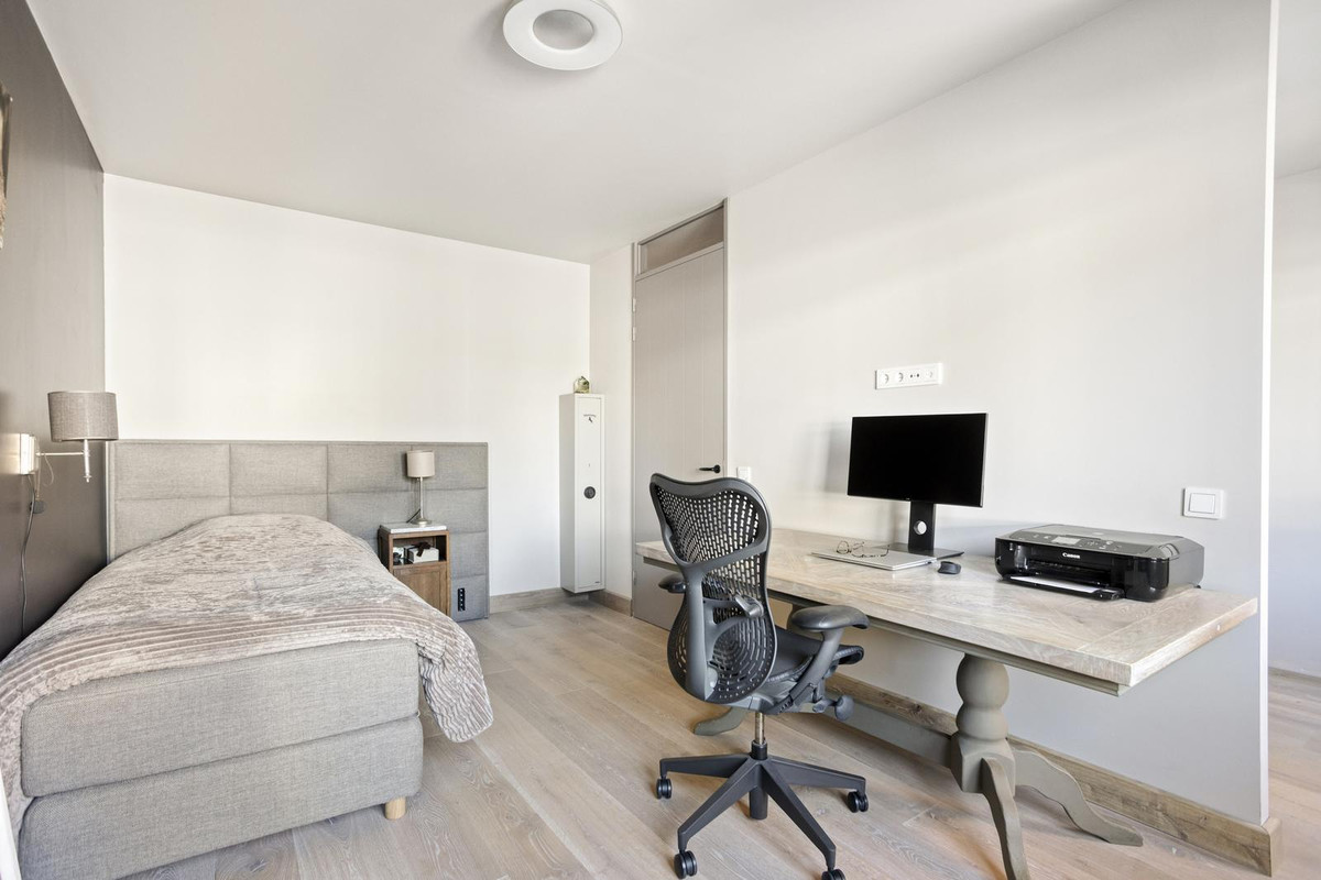Tussenwoning te koop: Grundel 24, Rijsenhout