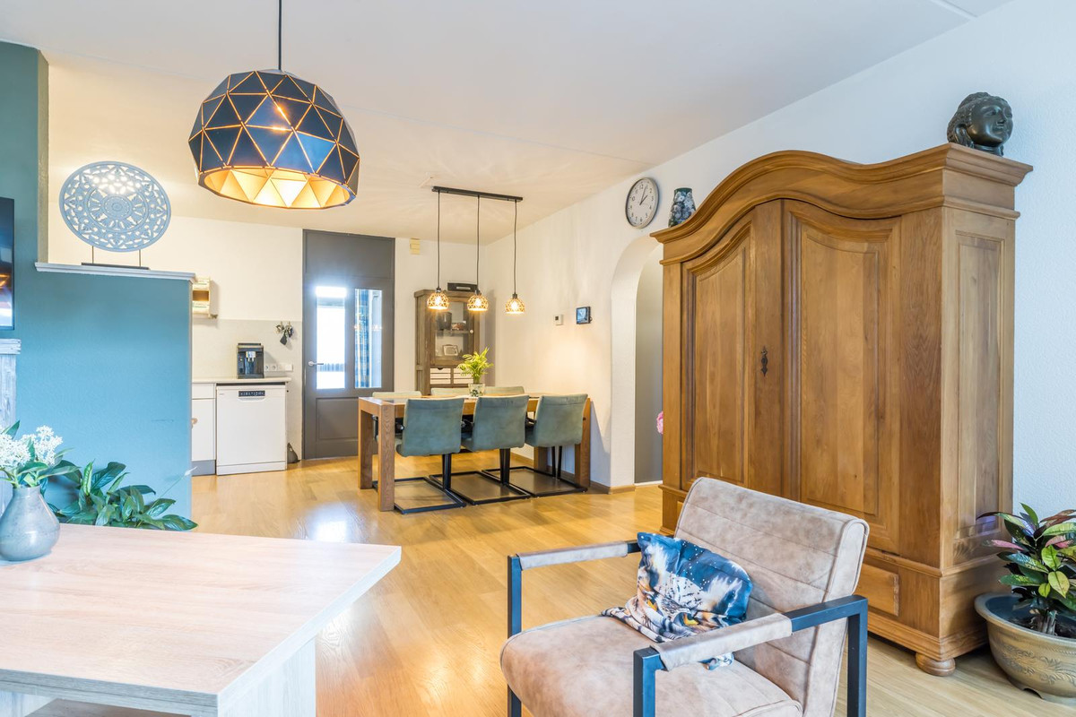 Appartement te koop: Rozenhof 7, Brunssum