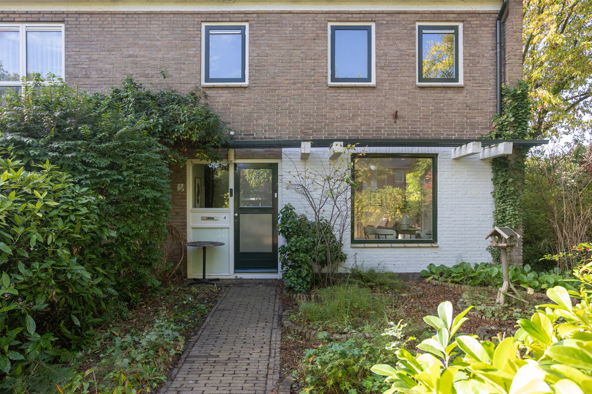 Hoekwoning te koop: Stratusplein 4, De Bilt