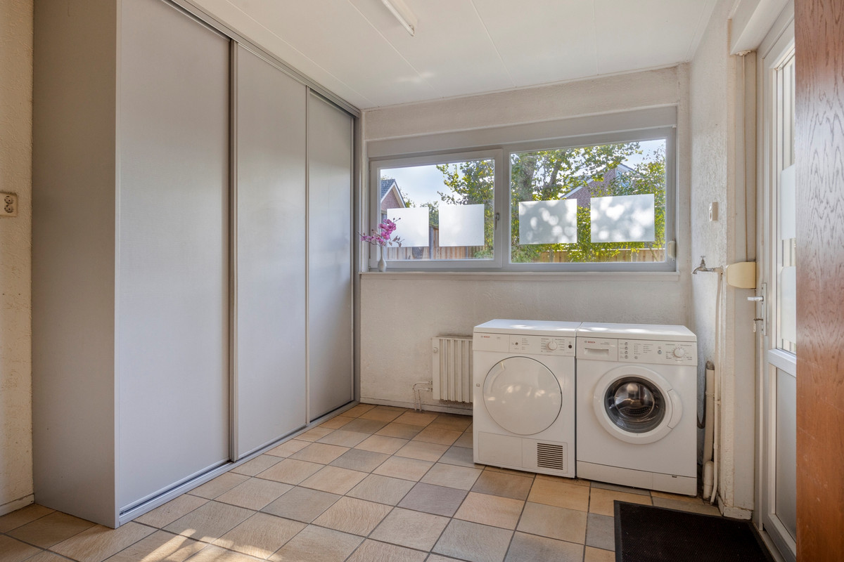 Twee-onder-één-kap te koop: Kruijskamp 1, Oldenzaal