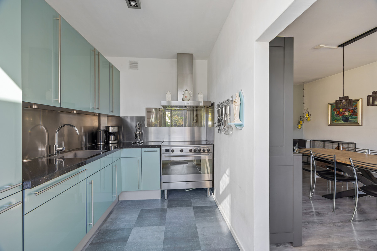 Tussenwoning te koop: Prinses Irenelaan 13, Voorburg