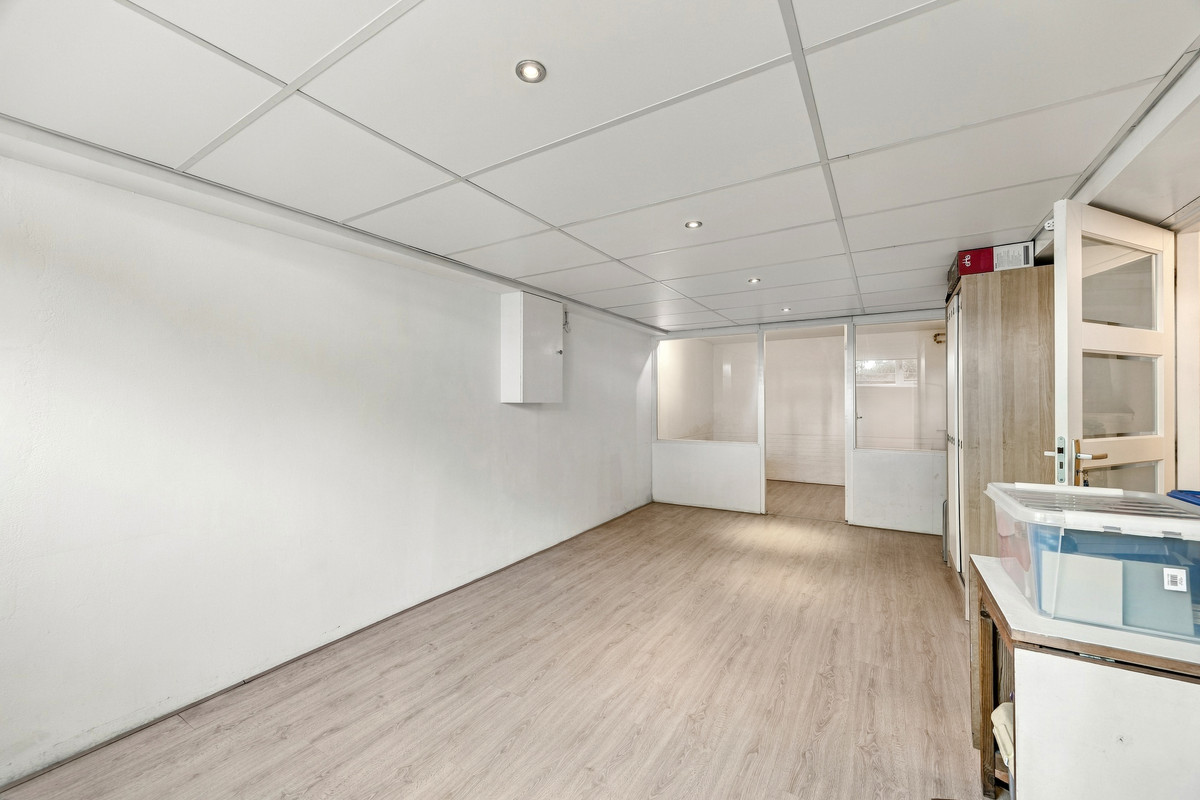 Tussenwoning te koop: Prinses Irenelaan 13, Voorburg