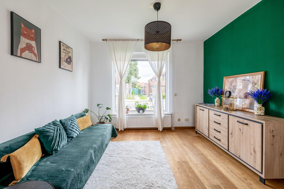 Tussenwoning te koop: van Kleefstraat 10, Tegelen