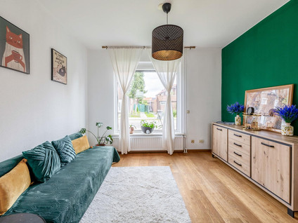 van Kleefstraat 10