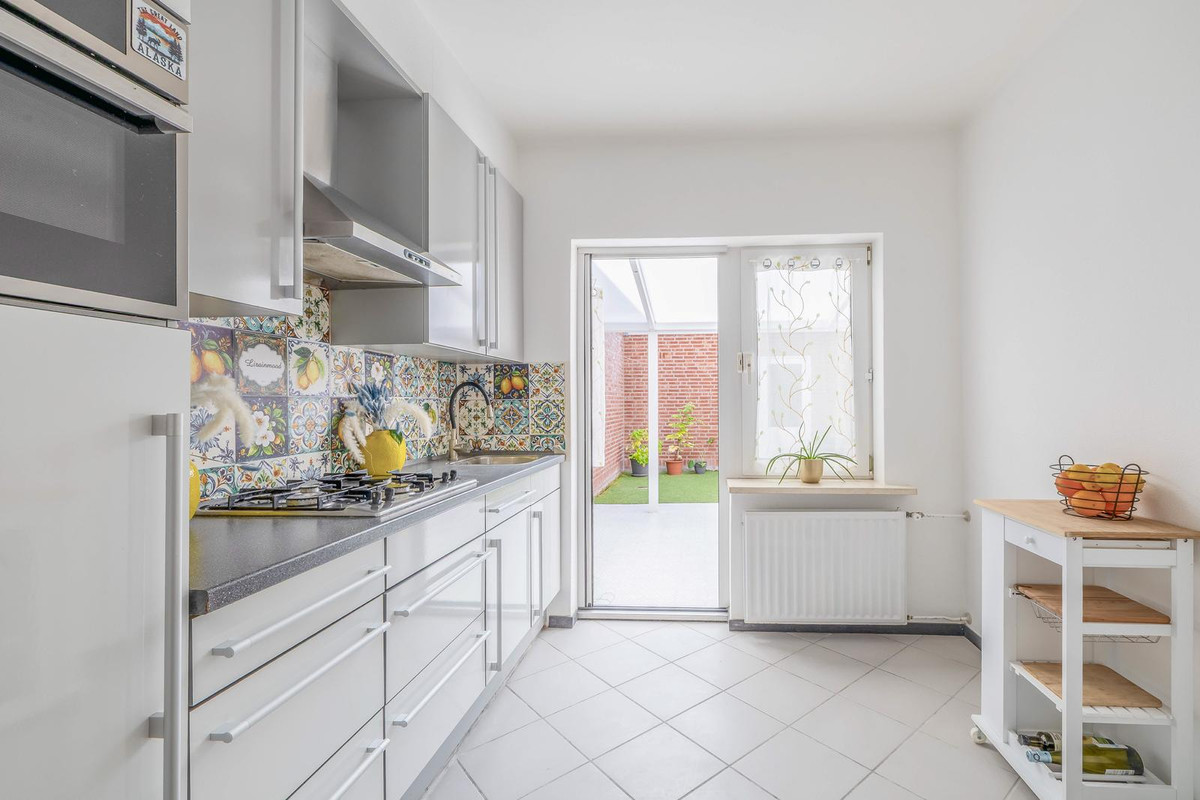 Tussenwoning te koop: van Kleefstraat 10, Tegelen