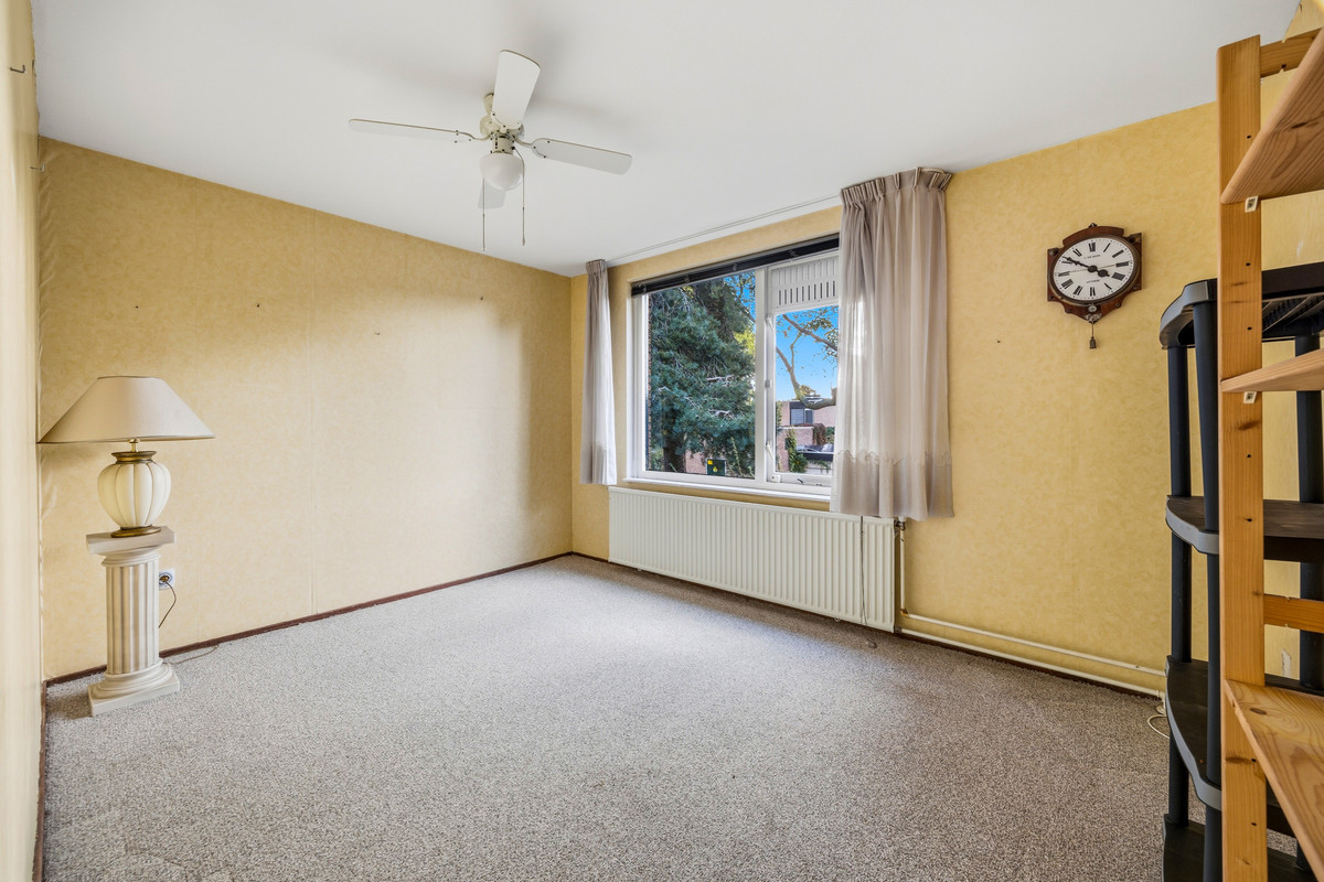Tussenwoning te koop: Rozentuin 268, Voorburg