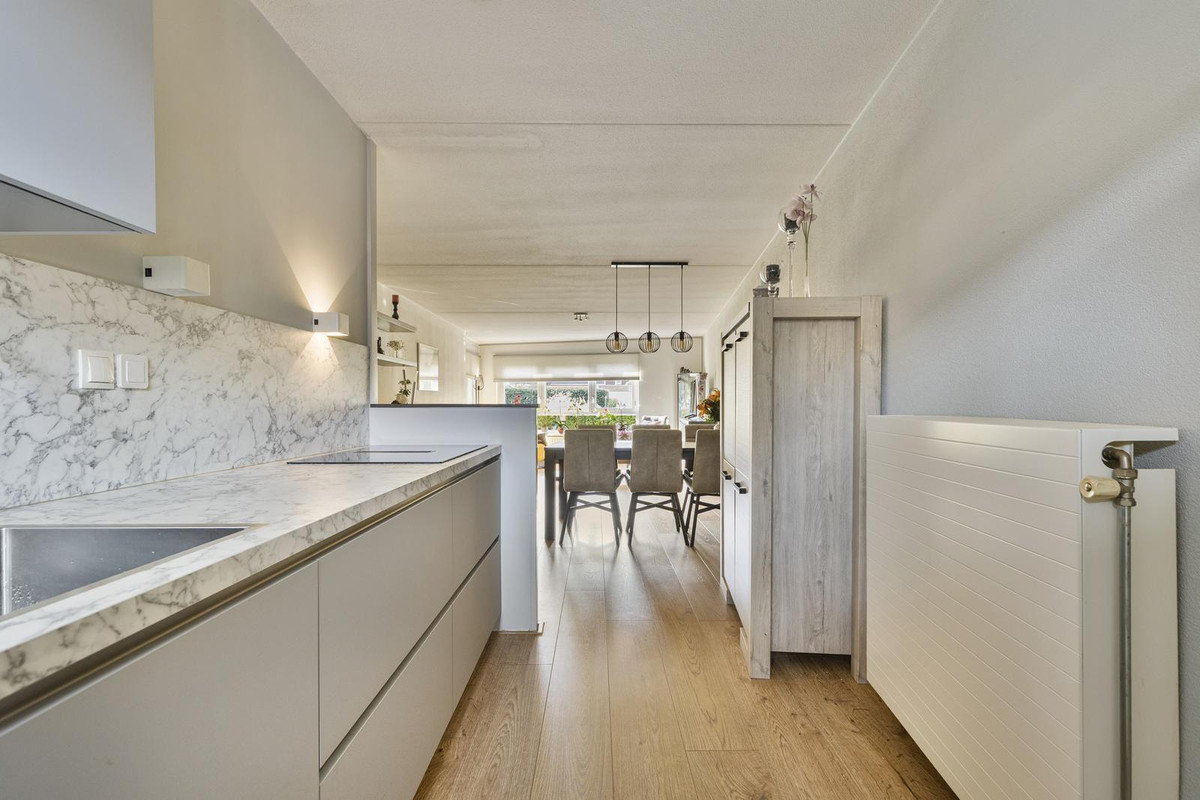 Appartement te koop: Johanna Naber-erf 428A, Dordrecht