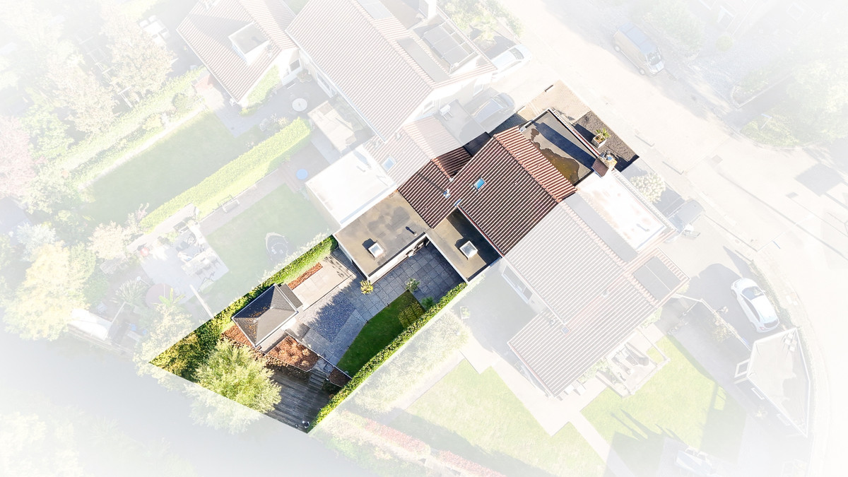 Tussenwoning te koop: Prins Mauritssingel 36, Beesd