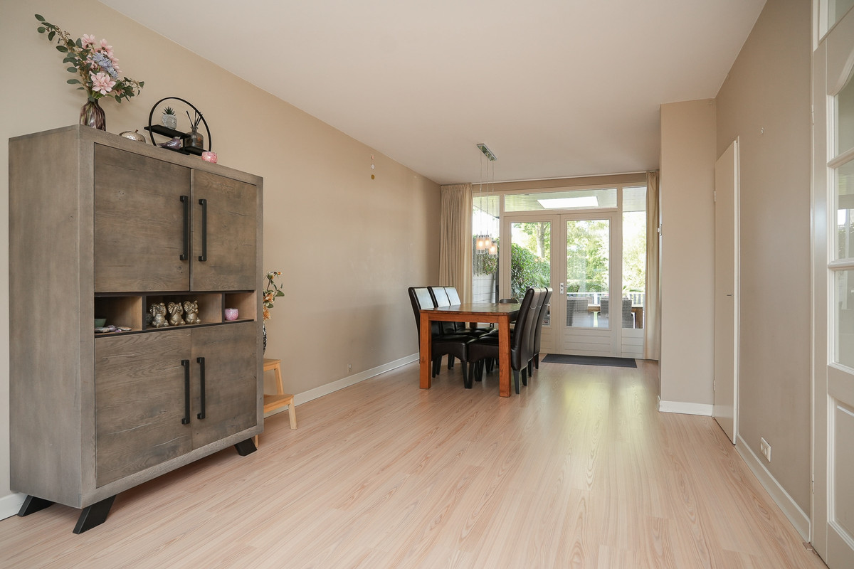 Tussenwoning te koop: Prins Mauritssingel 36, Beesd