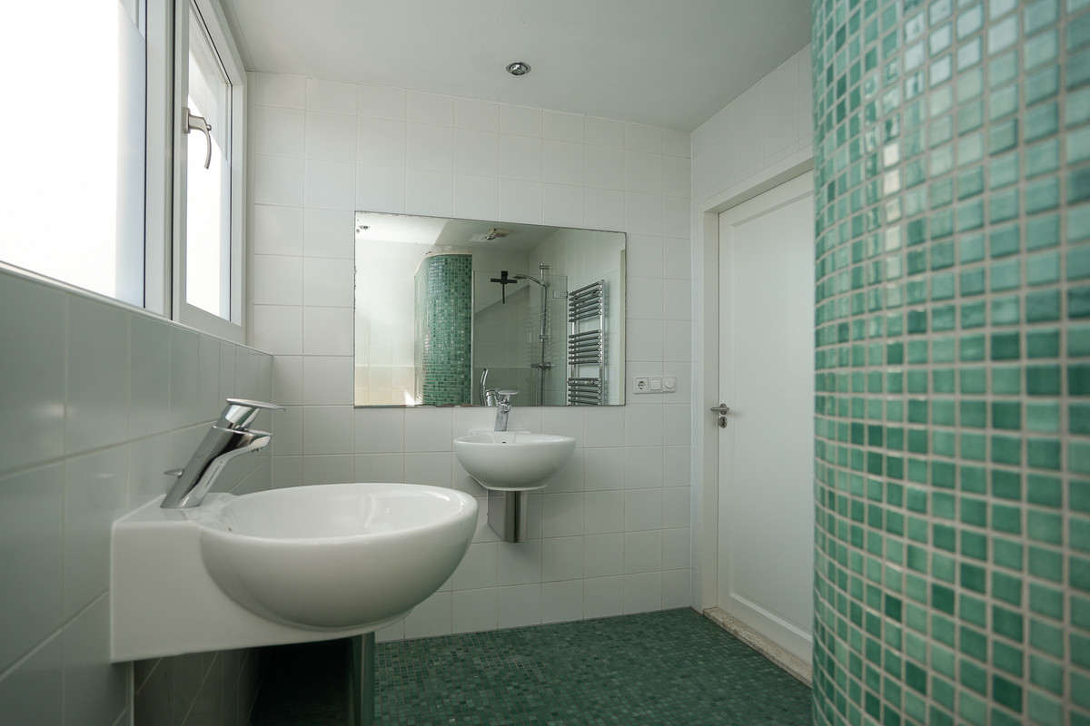 Tussenwoning te koop: Prins Mauritssingel 36, Beesd