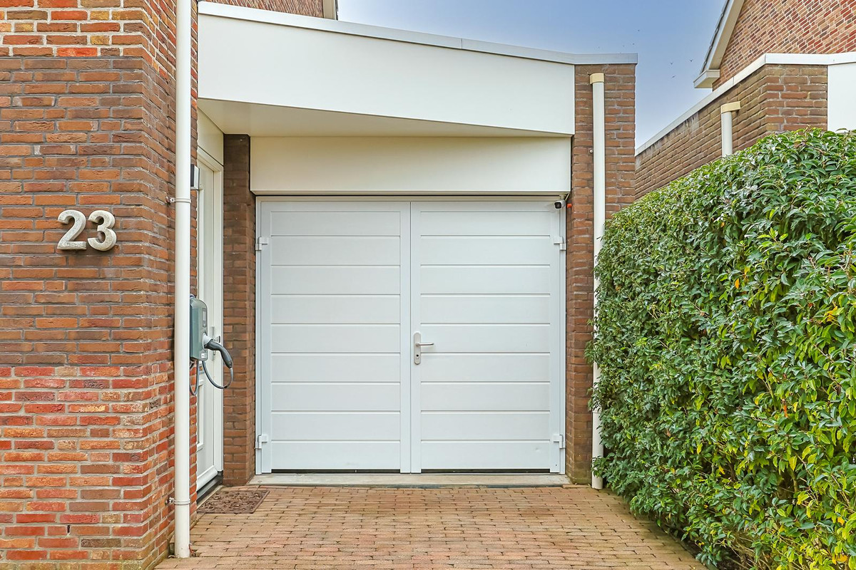 Vrijstaande woning te koop: Veldesdoorn 23, Nieuwveen