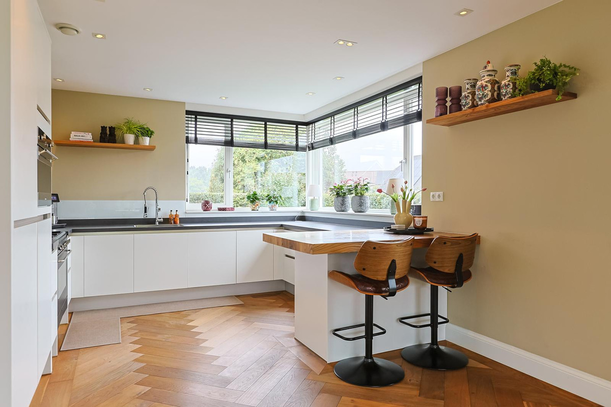 Vrijstaande woning te koop: Veldesdoorn 23, Nieuwveen