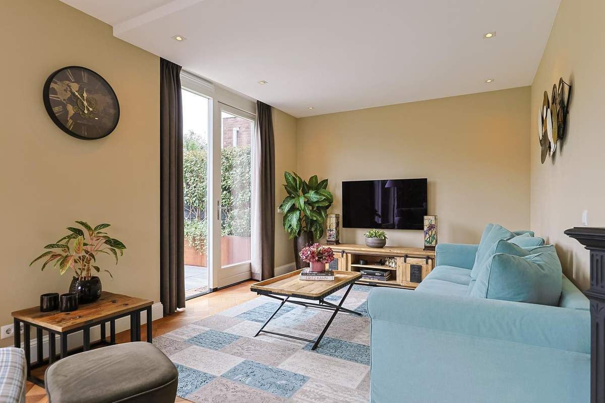 Vrijstaande woning te koop: Veldesdoorn 23, Nieuwveen