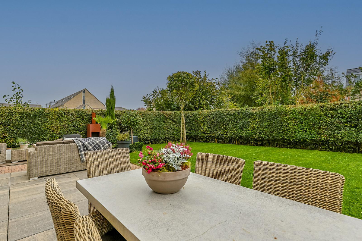 Vrijstaande woning te koop: Veldesdoorn 23, Nieuwveen
