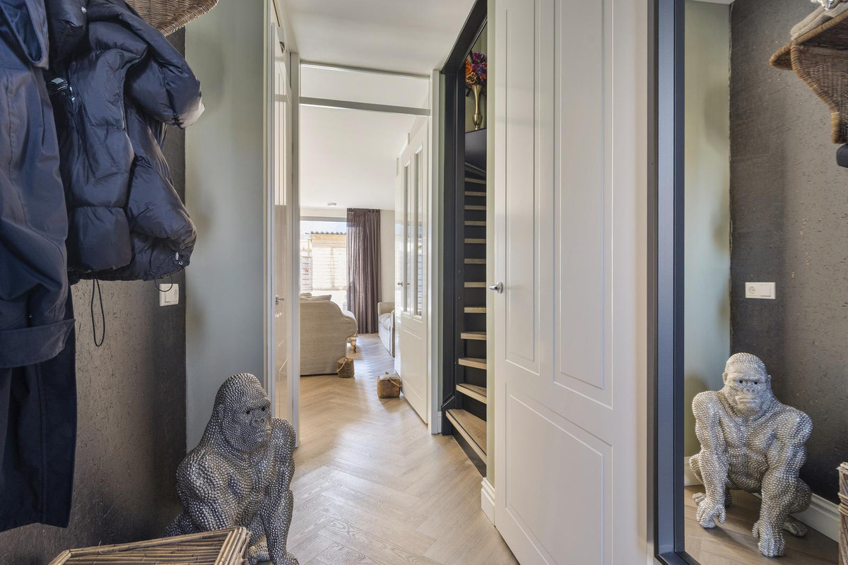 Tussenwoning te koop: Melassekaai 7, Bergen Op Zoom
