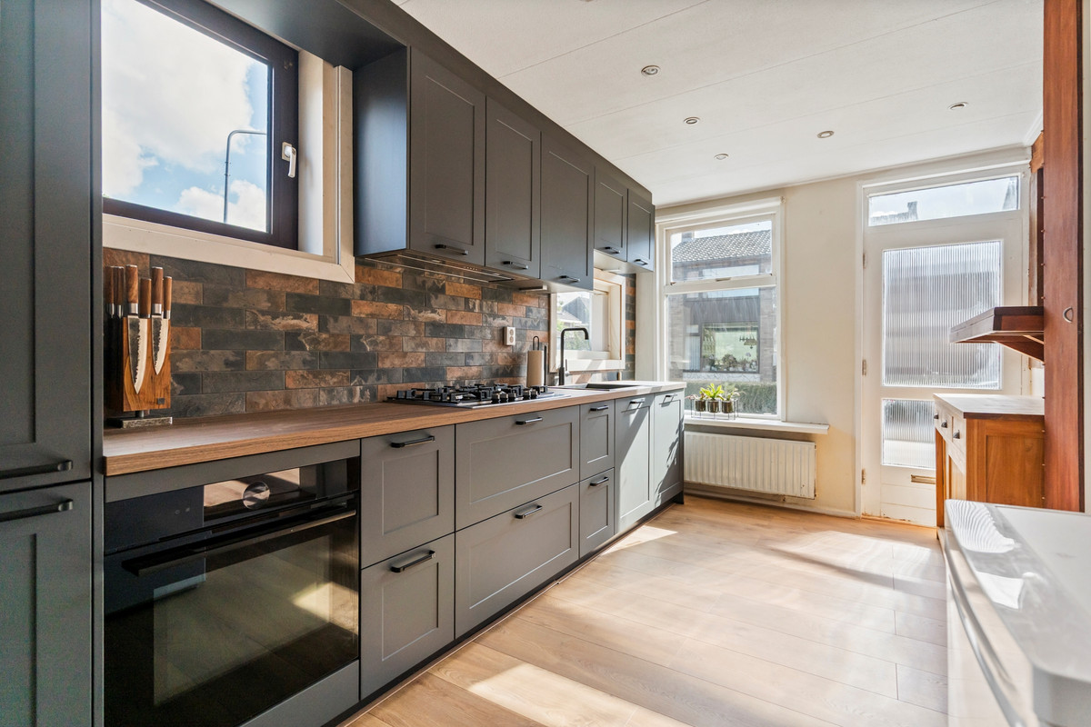 Hoekwoning te koop: Julianaweg 35, Melissant