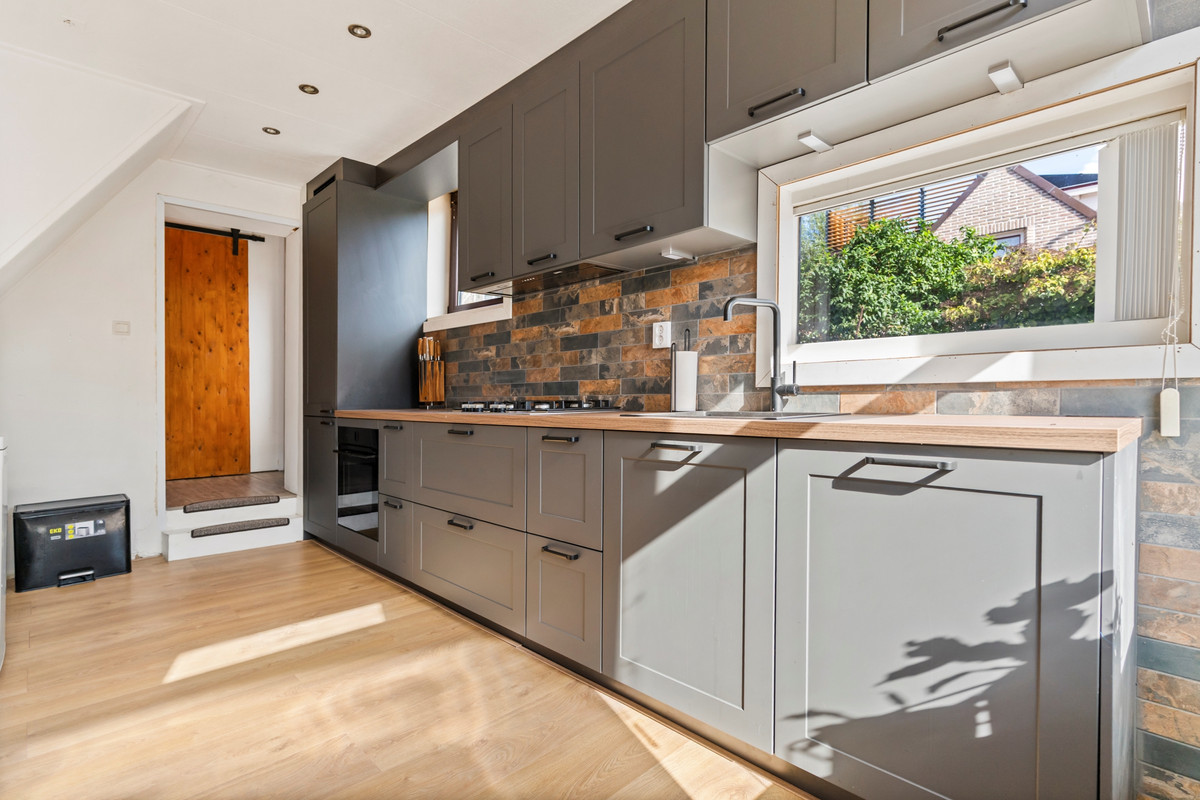 Hoekwoning te koop: Julianaweg 35, Melissant