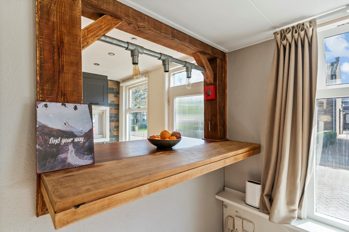 Hoekwoning te koop: Julianaweg 35, Melissant