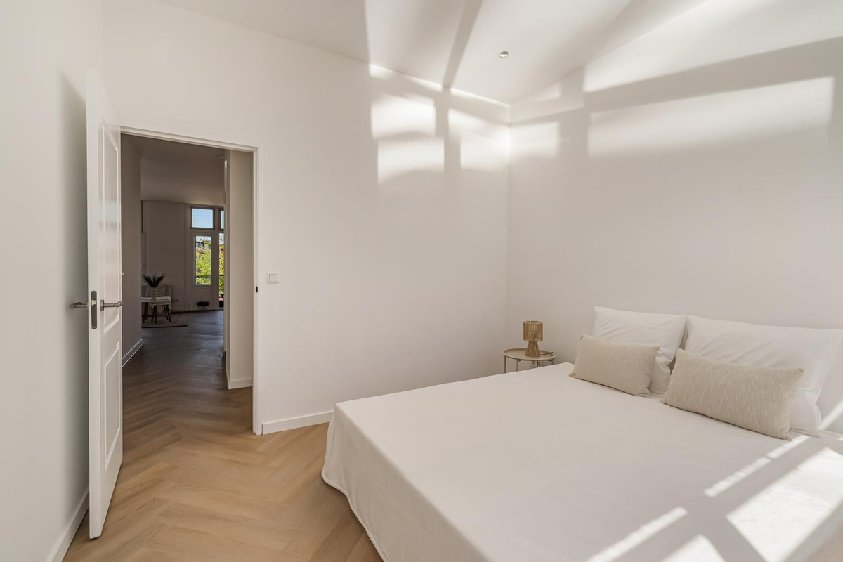 Appartement te koop: Bergweg 330B, Rotterdam