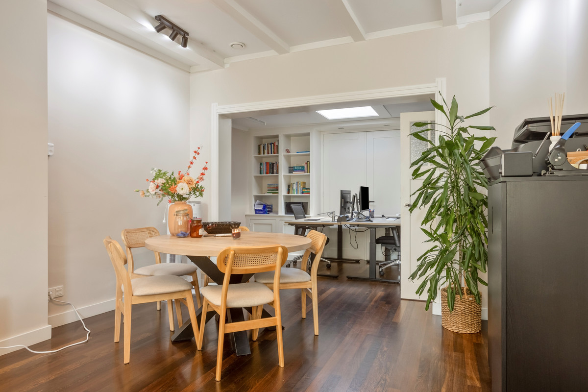 Tussenwoning te koop: Voorstraat 31, Middelharnis