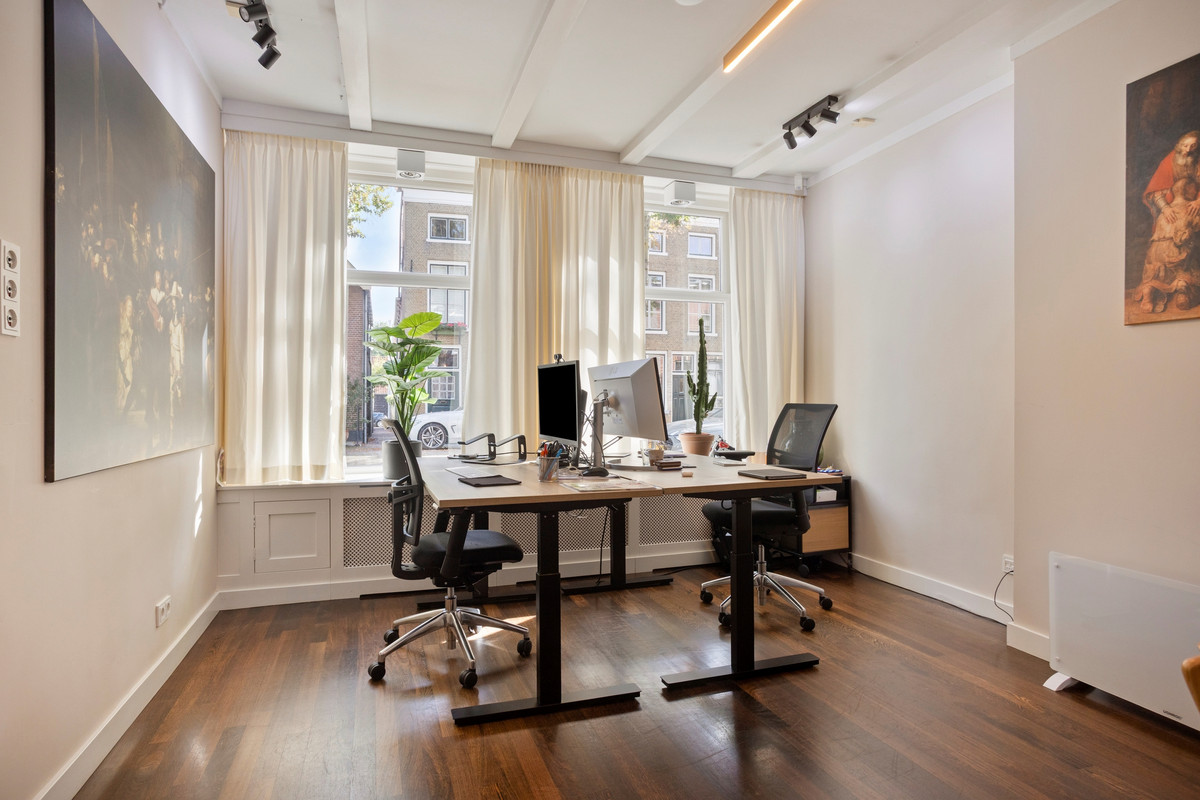 Tussenwoning te koop: Voorstraat 31, Middelharnis