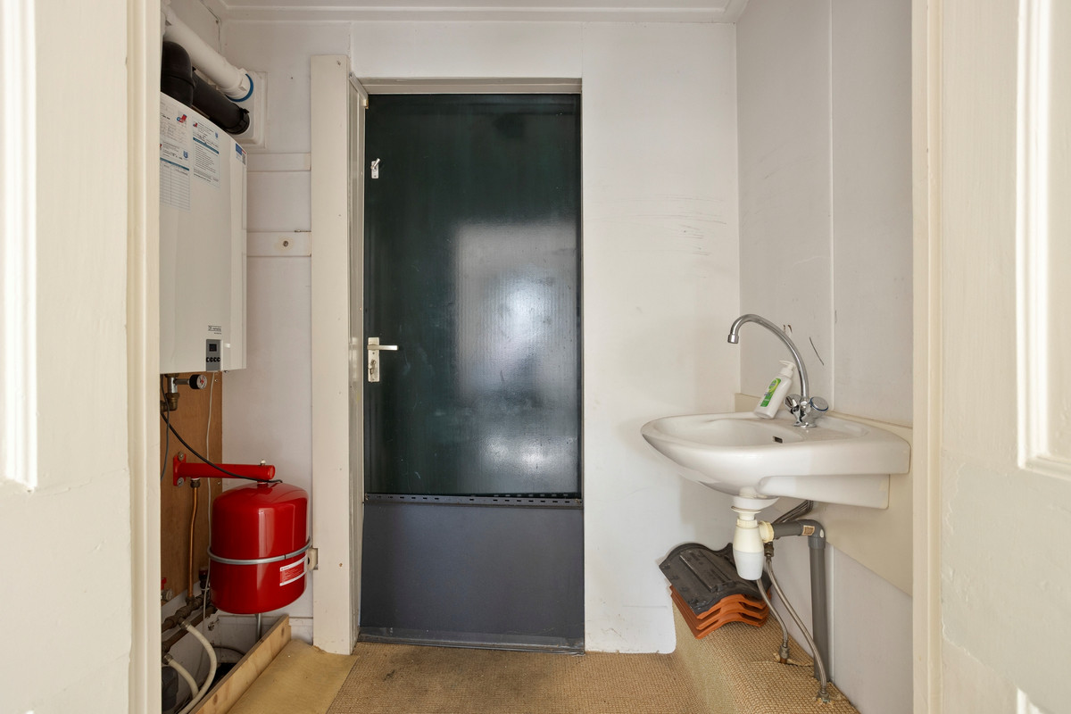 Tussenwoning te koop: Voorstraat 31, Middelharnis