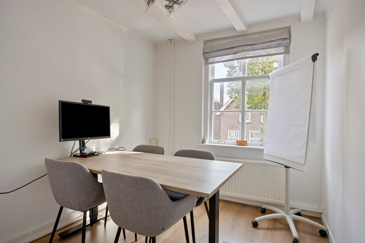 Tussenwoning te koop: Voorstraat 31, Middelharnis