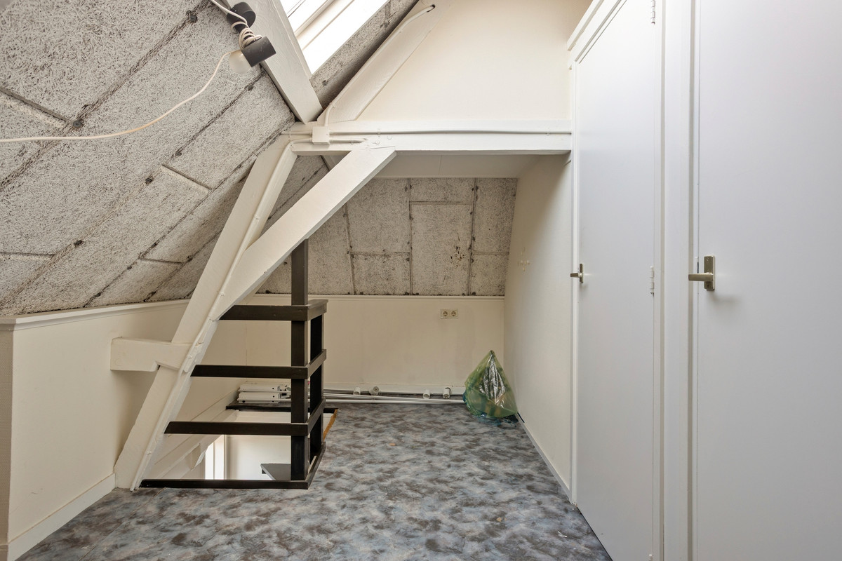 Tussenwoning te koop: Voorstraat 31, Middelharnis