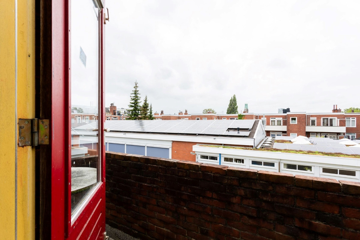 Appartement te huur: Oosterhamrikkade 64B, Groningen
