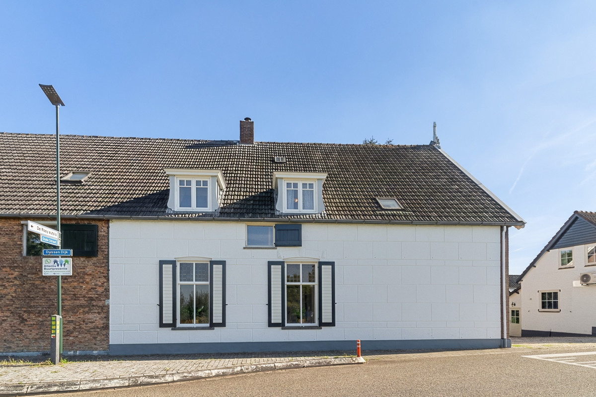 Appartement te koop: Dussen Dijk 18, Dussen