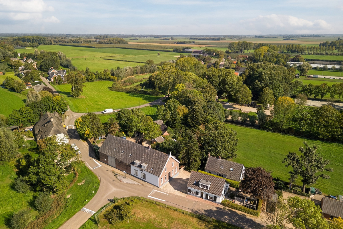 Appartement te koop: Dussen Dijk 18, Dussen