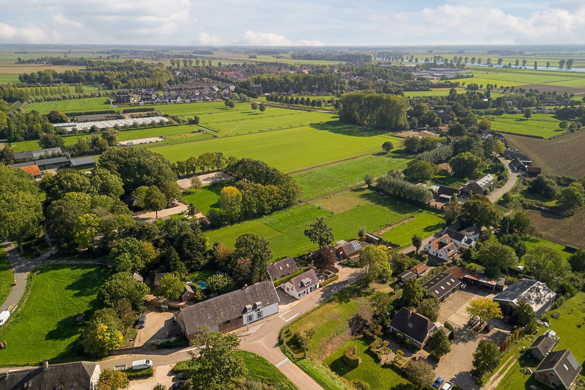 Appartement te koop: Dussen Dijk 18, Dussen