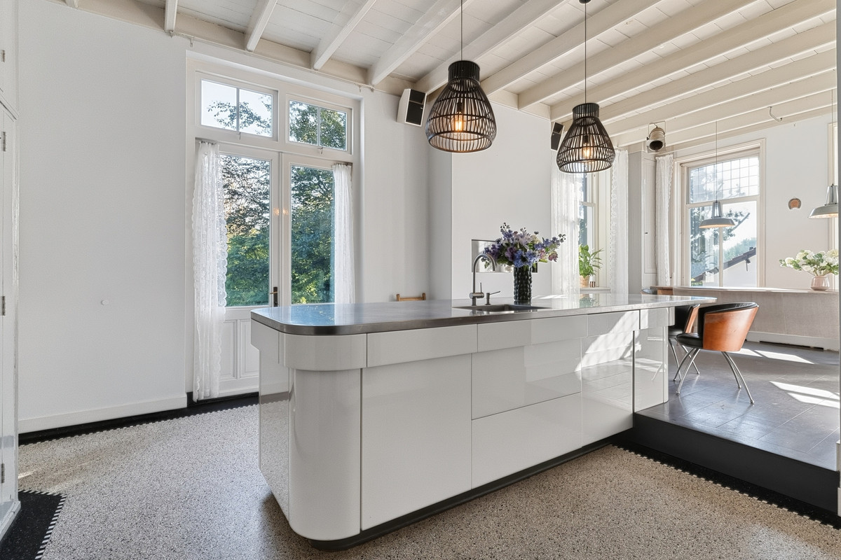 Appartement te koop: Dussen Dijk 18, Dussen