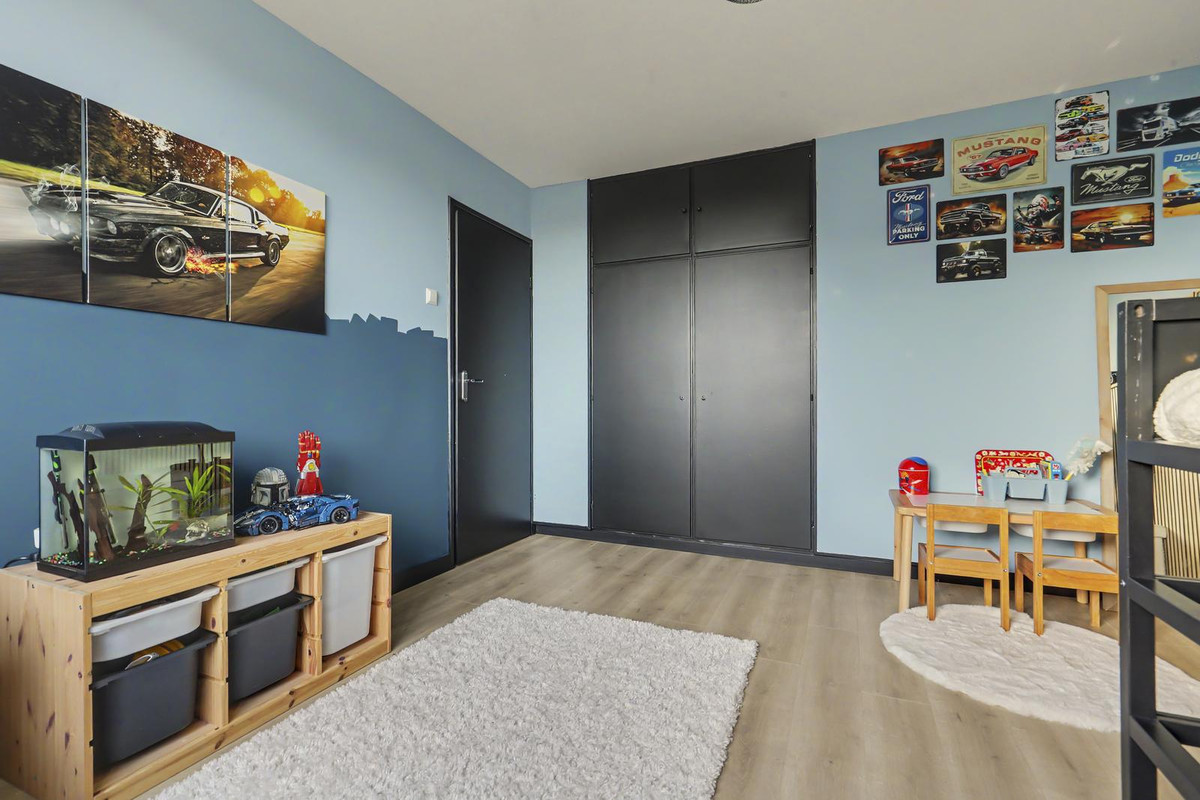 Tussenwoning te koop: Singel 11, Puttershoek