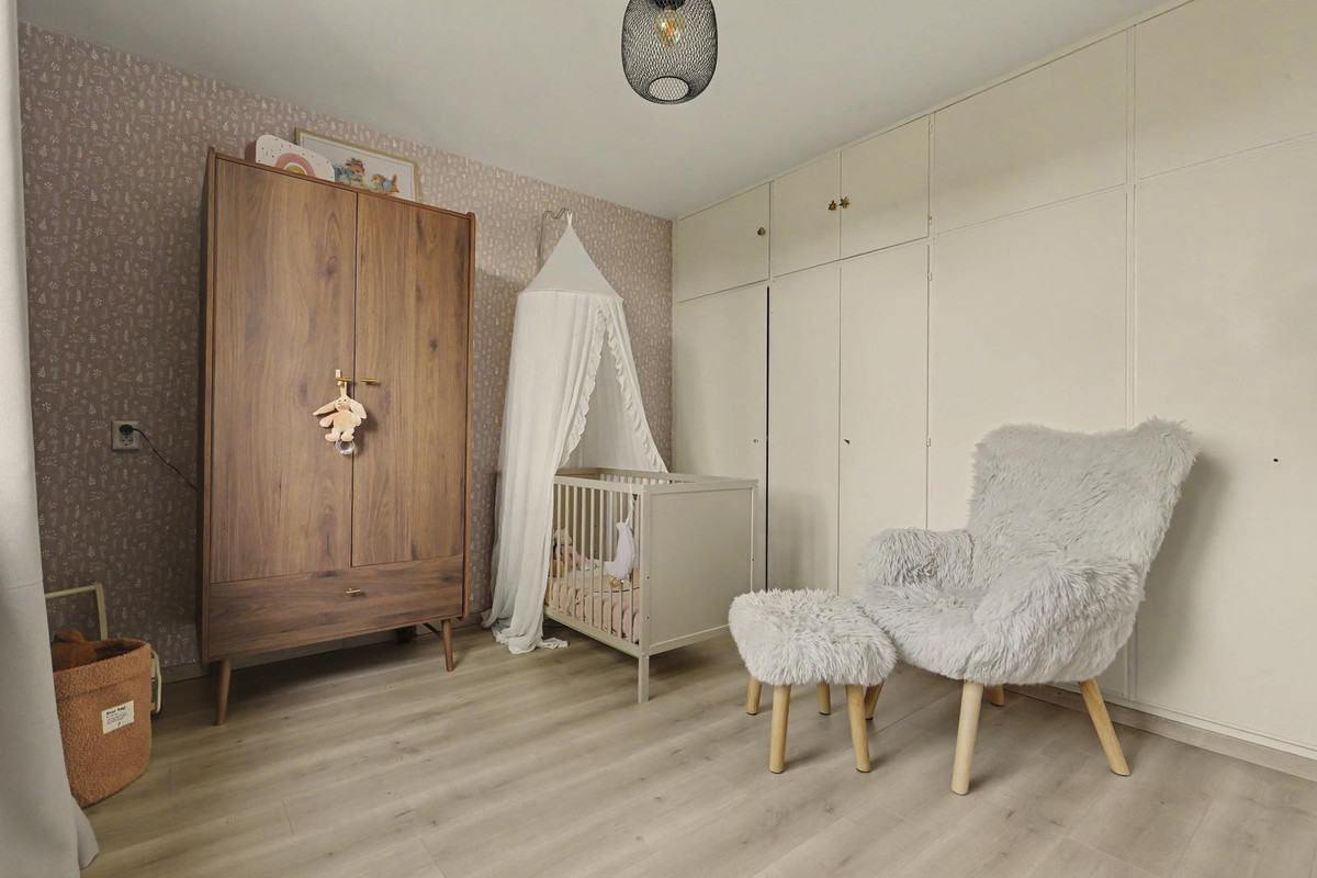 Tussenwoning te koop: Singel 11, Puttershoek