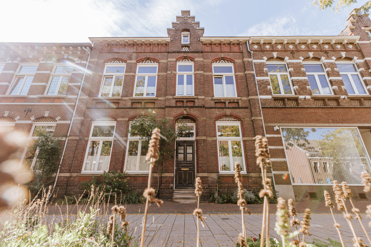 Tussenwoning te koop: Godsweerdersingel 17, Roermond