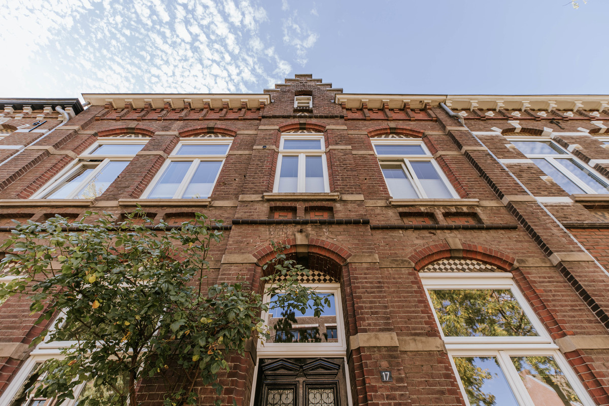 Tussenwoning te koop: Godsweerdersingel 17, Roermond