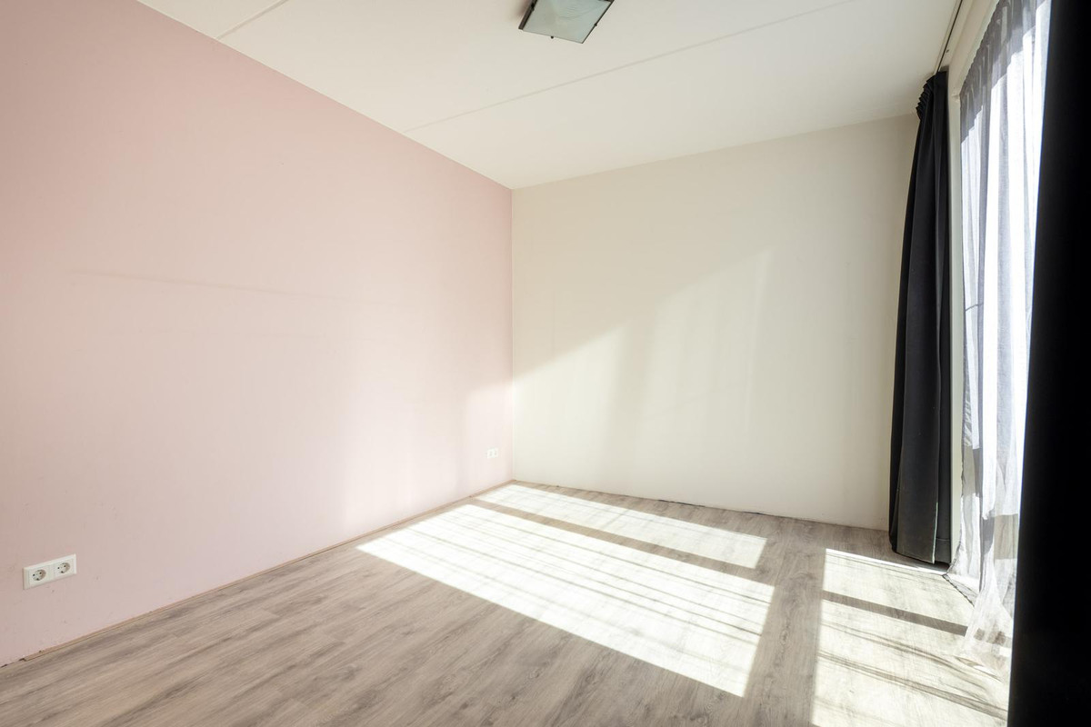 Tussenwoning te koop: de Groenling 28, Hoogerheide