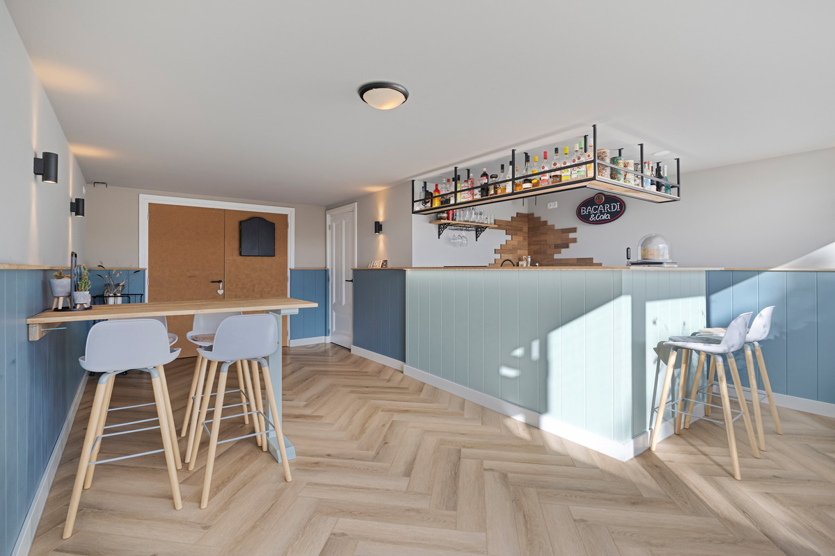 Tussenwoning te koop: Harpoenierstraat 40, Den Helder