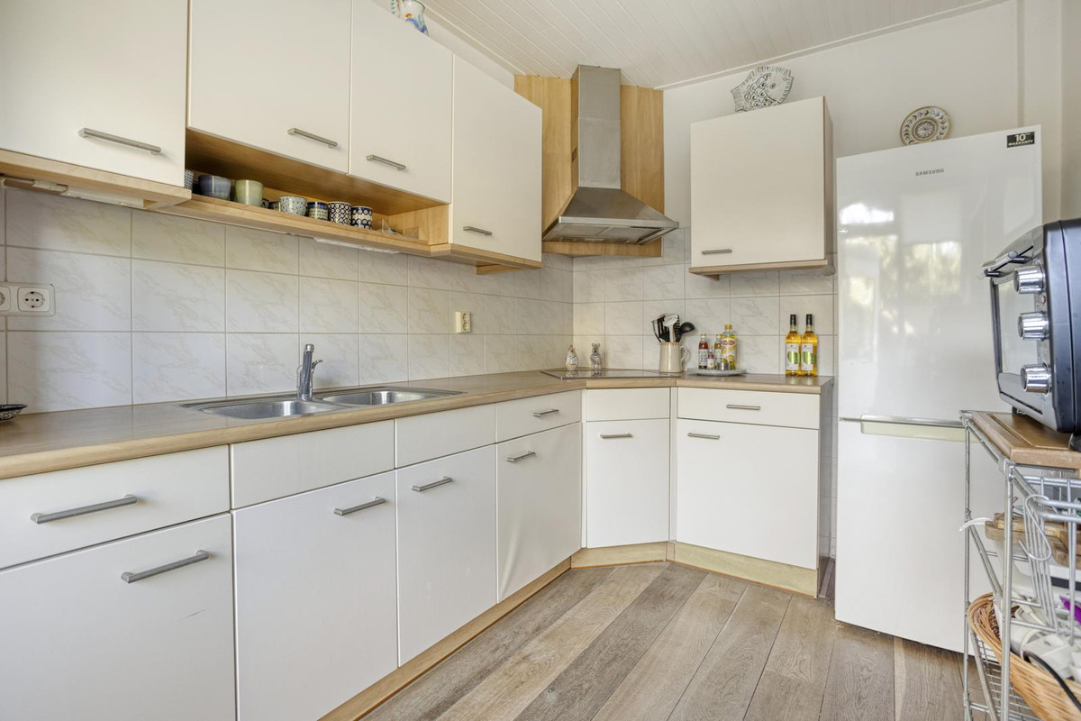 Tussenwoning te koop: Prinses Margrietlaan 12, Tiel
