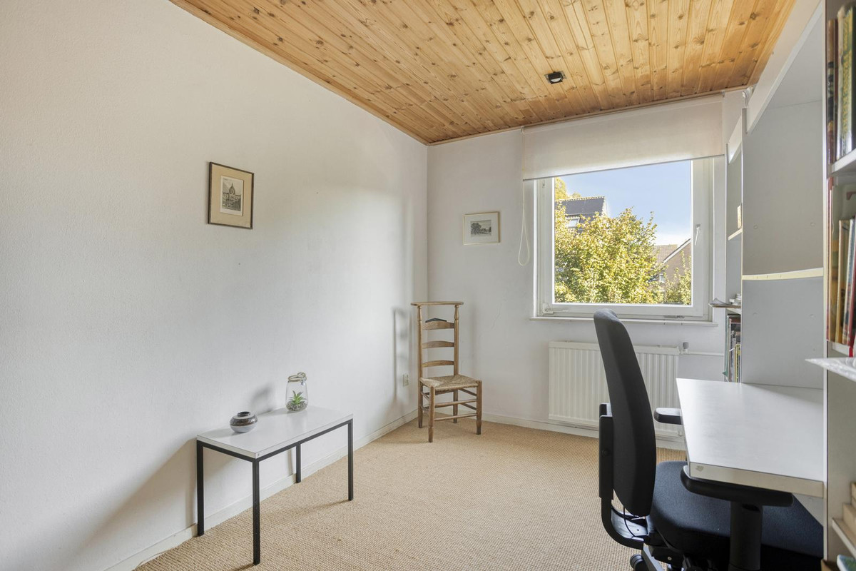 Tussenwoning te koop: Prinses Margrietlaan 12, Tiel